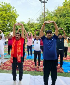 अंतर्राष्ट्रीय योग दिवस पर भाजपा लखनऊ महानगर के सभी पच्चीस मंडलों में हुआ सामूहिक योगाभ्यास