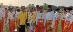 लखनऊ के के डी सिंह बाबू स्टेडियम में कुसुम शिप्ली जी ने अपनी टीम के साथ अंतर्राष्ट्रीय योग दिवस में अपनी सहभागिता की